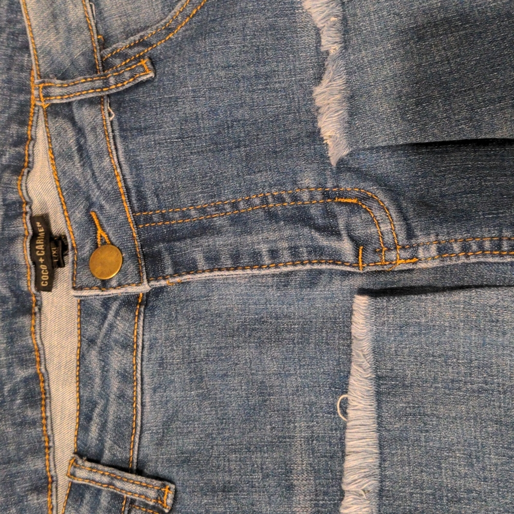 Coco + Carmen Jeans Size L/XL